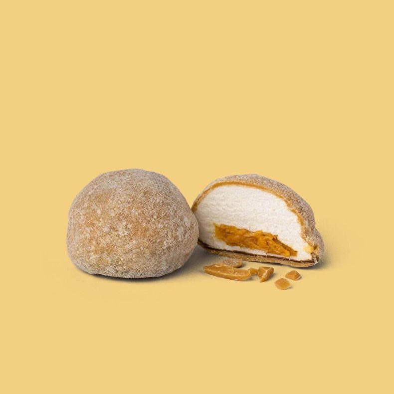 THE MALLOWS - CARAMEL FILLED MALLOWS DULCE 