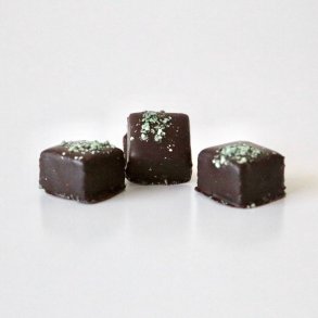PISTACIE 9 DESSERTSTYKKER - KARDINAL CHOKOLADE