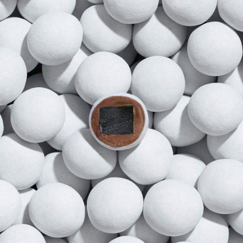 BLOW LAKRIDS - FROZEN MINT 270 gr.